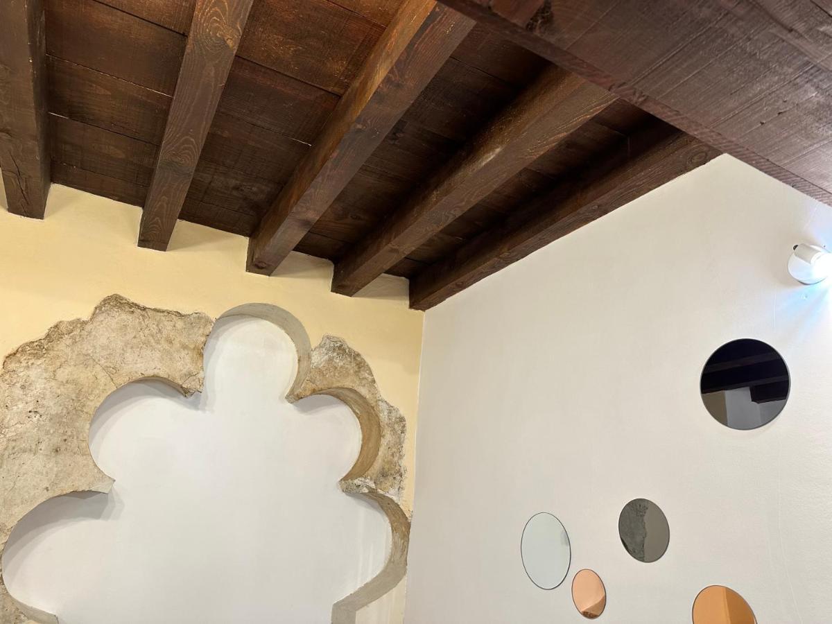 Apart. Entrepatios Toledo Buitenkant foto